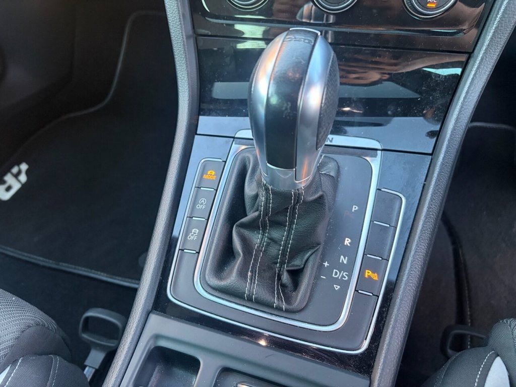 Used Volkswagen Golf 2016 for sale - 77990583: Photo 18