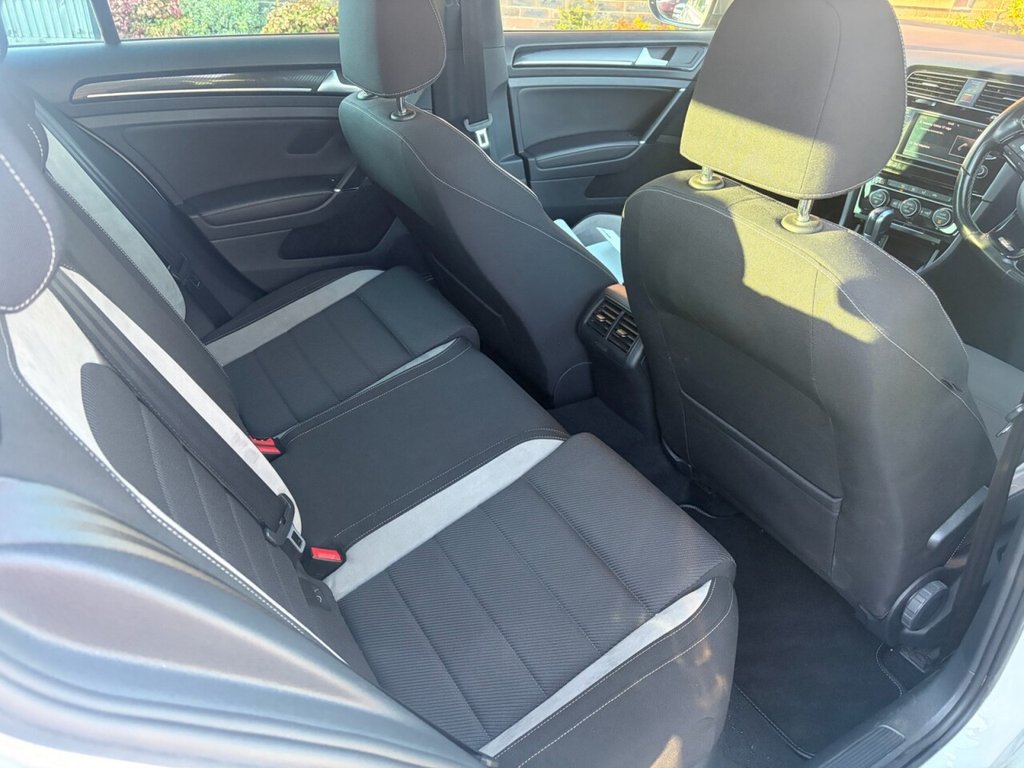 Used Volkswagen Golf 2016 for sale - 77990583: Photo 9