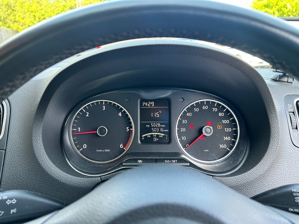 Used Volkswagen Polo 2013 for sale - 77199985: Photo 14