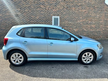 Used Volkswagen Polo 2013 for sale - 77199985: Photo