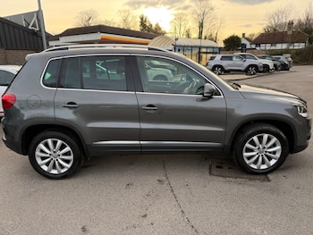 Used Volkswagen Tiguan 2015 for sale - 77557569: Photo