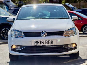 Used Volkswagen Polo 2016 for sale - 78392963: Photo