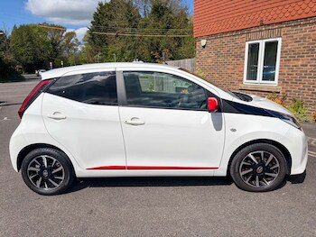 Used Toyota AYGO 2022 for sale - 78392957: Photo