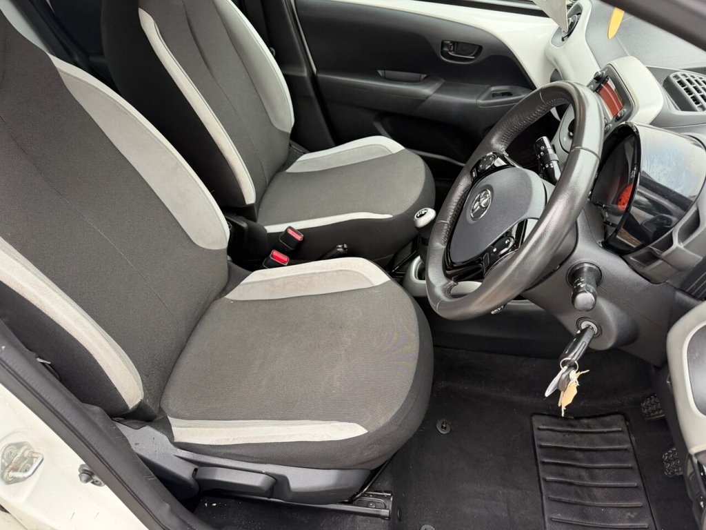 Used Toyota AYGO 2014 for sale - 77199986: Photo 6