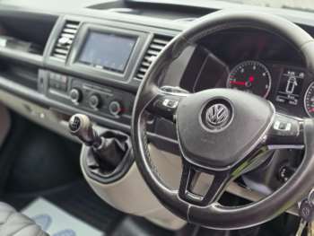 Used Volkswagen Transporter 2016 for sale - 75002128: Photo