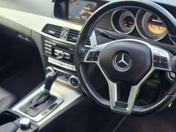 Used Mercedes-Benz C-Class 2011 for sale - 74618385: Photo