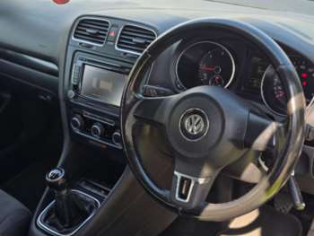Used Volkswagen Golf 2010 for sale - 72962524: Photo