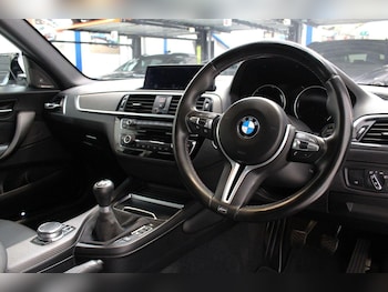 Used BMW M2 2019 for sale - 76430971: Photo