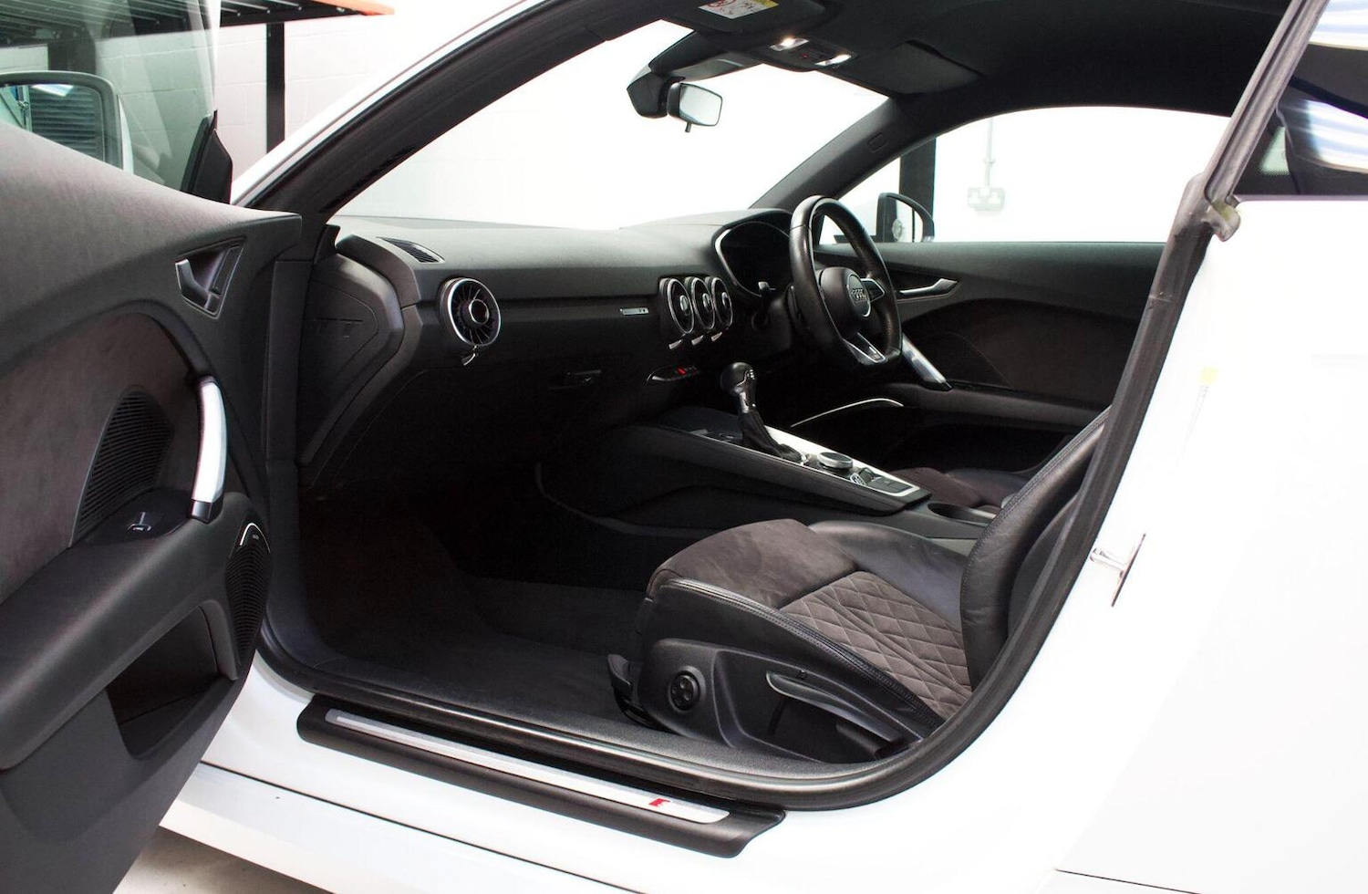 Used Audi TT 2016 for sale - 76807271: Photo 42