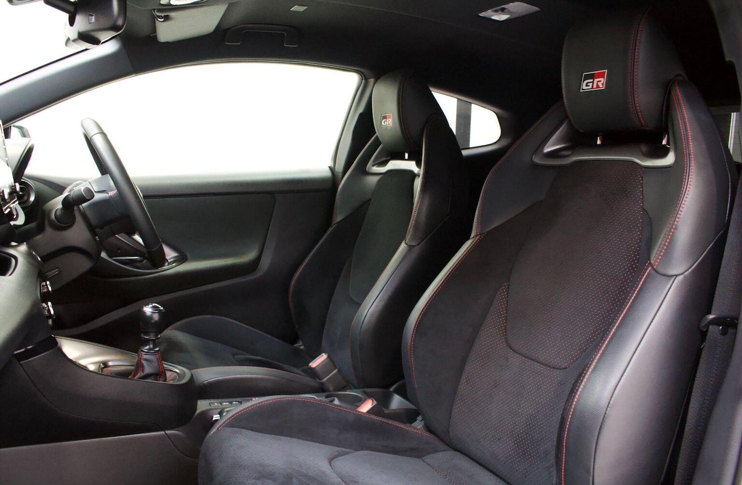 Used Toyota Yaris 2021 for sale - 76483085: Photo 40