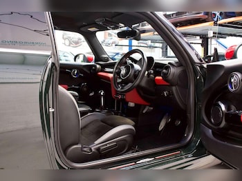 Used MINI Hatch 2020 for sale - 77001564: Photo