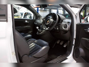 Used Abarth 595 2020 for sale - 76956945: Photo