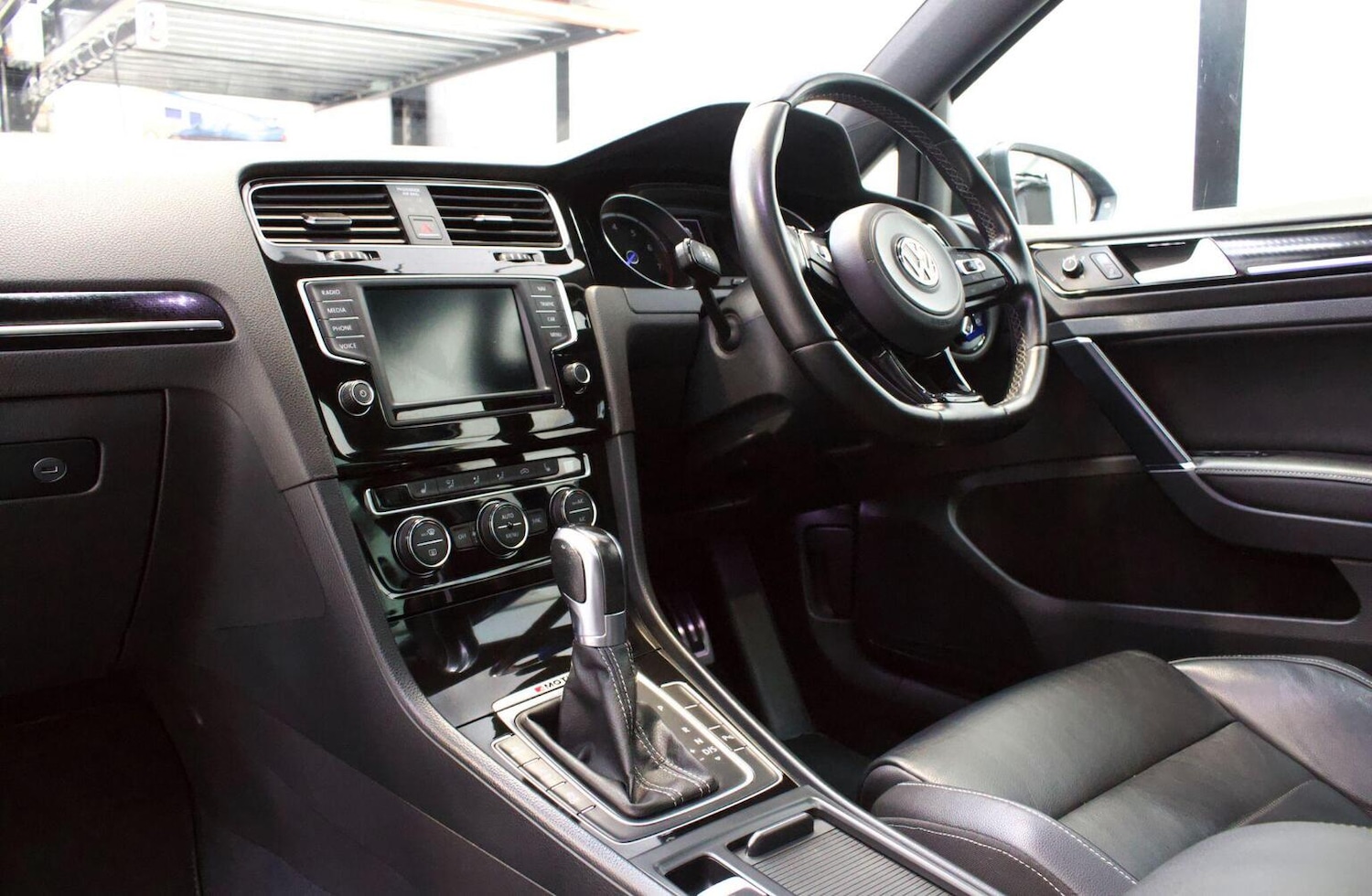 Used Volkswagen Golf 2016 for sale - 76531182: Photo 18