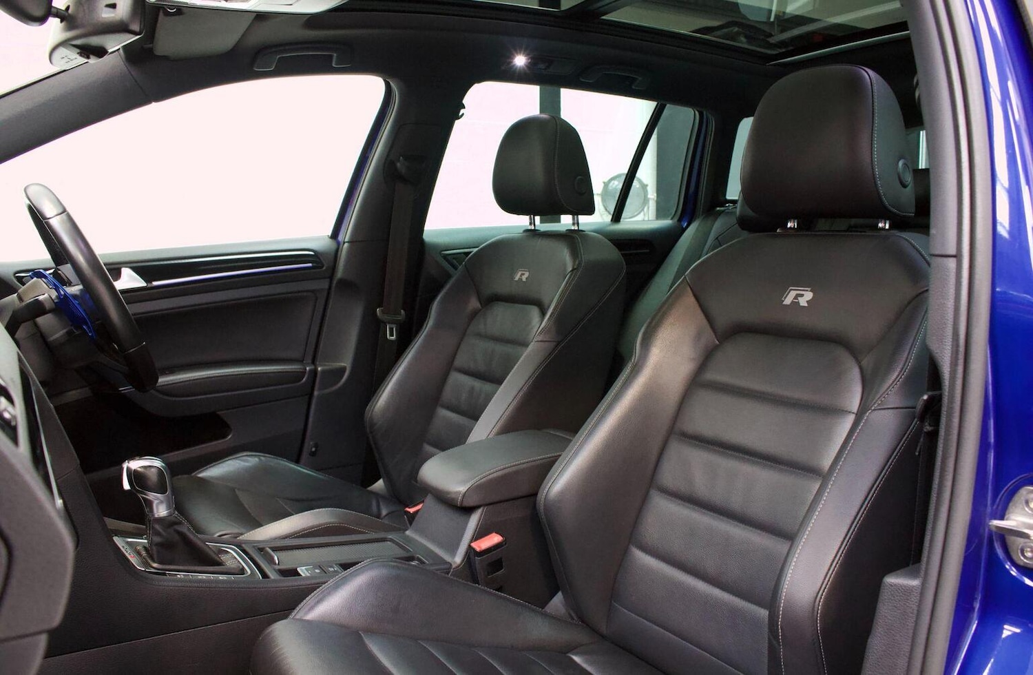 Used Volkswagen Golf 2016 for sale - 76531182: Photo 23