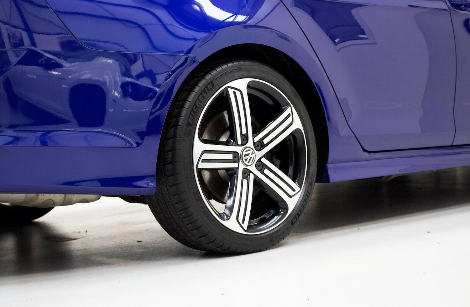 Used Volkswagen Golf 2016 for sale - 76531182: Photo 32