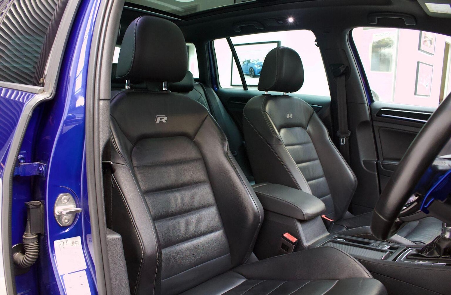 Used Volkswagen Golf 2016 for sale - 76531182: Photo 37