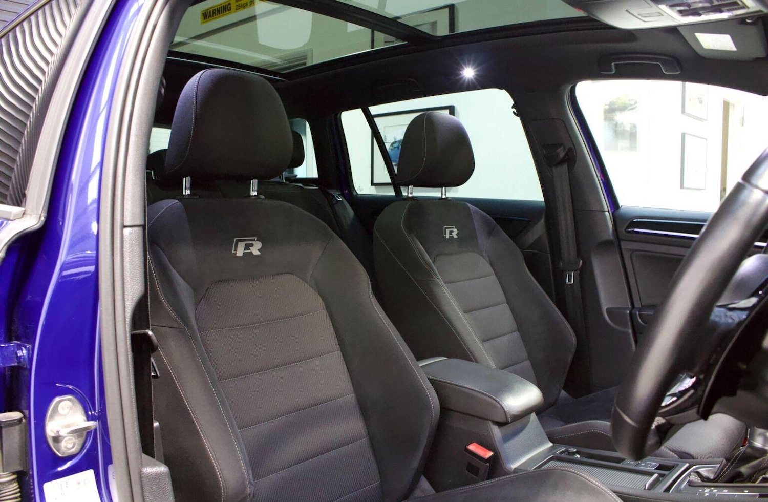 Used Volkswagen Golf 2019 for sale - 76588481: Photo 3