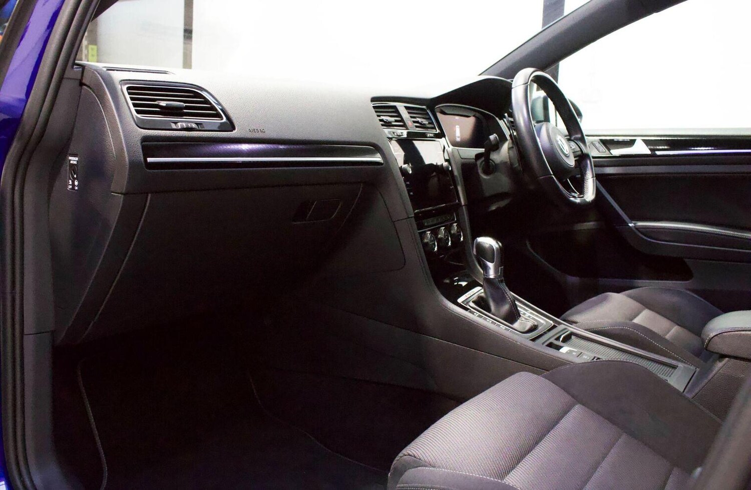 Used Volkswagen Golf 2019 for sale - 76588481: Photo 38