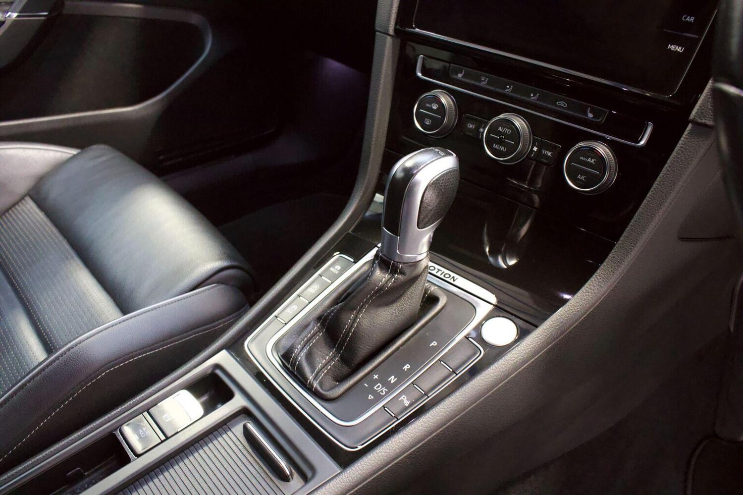 Used Volkswagen Golf 2018 for sale - 76488656: Photo 37