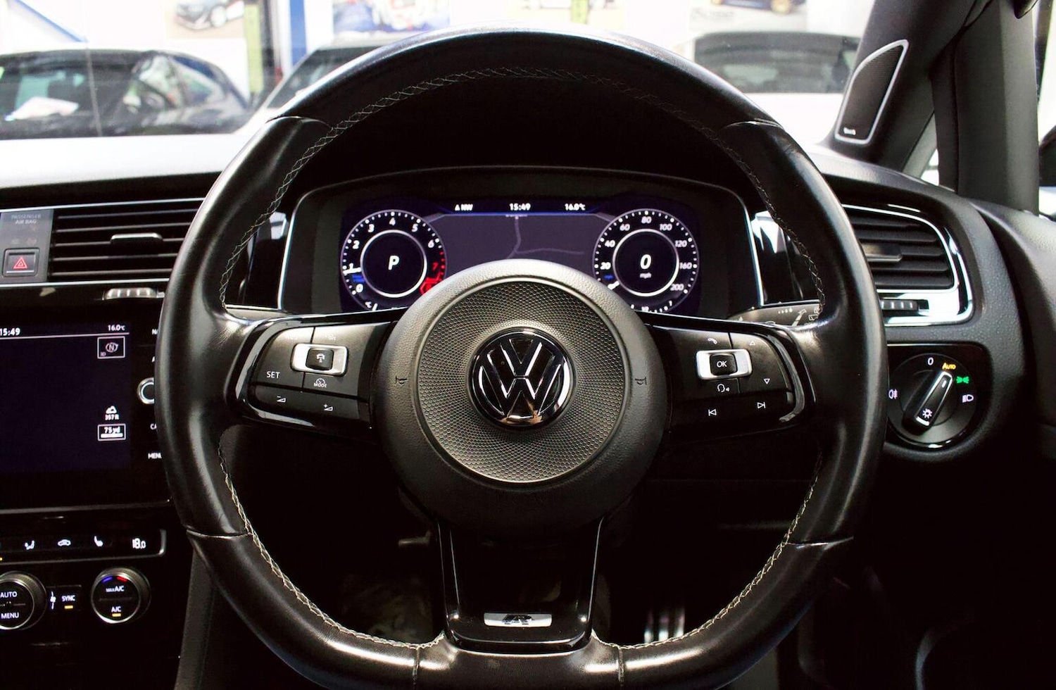 Used Volkswagen Golf 2018 for sale - 76488656: Photo 41