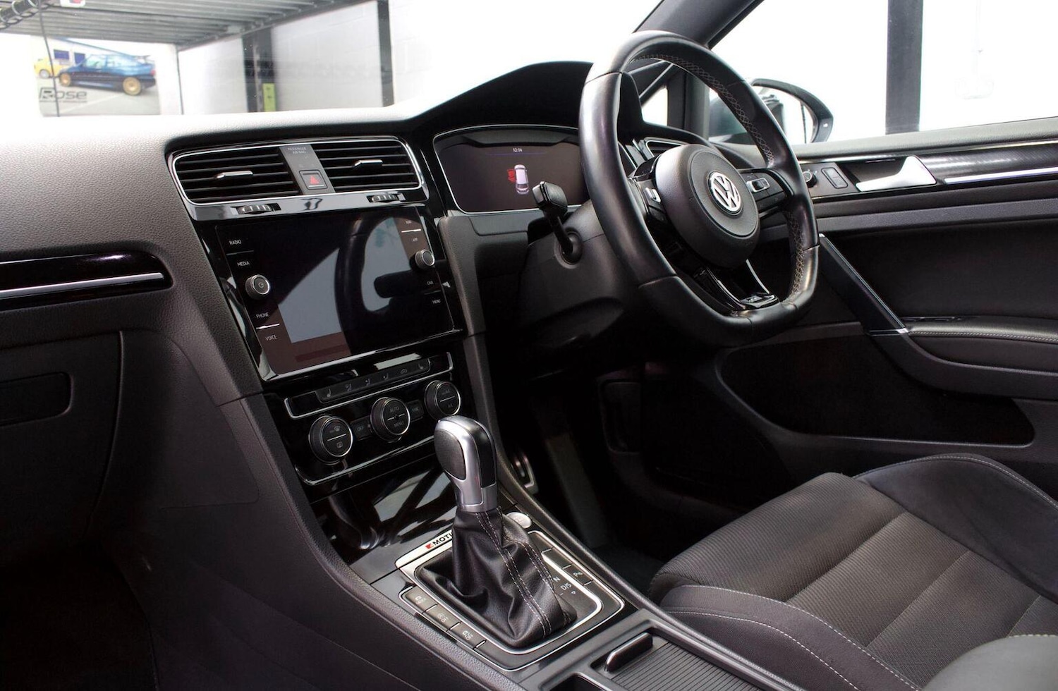 Used Volkswagen Golf 2018 for sale - 76431007: Photo 27