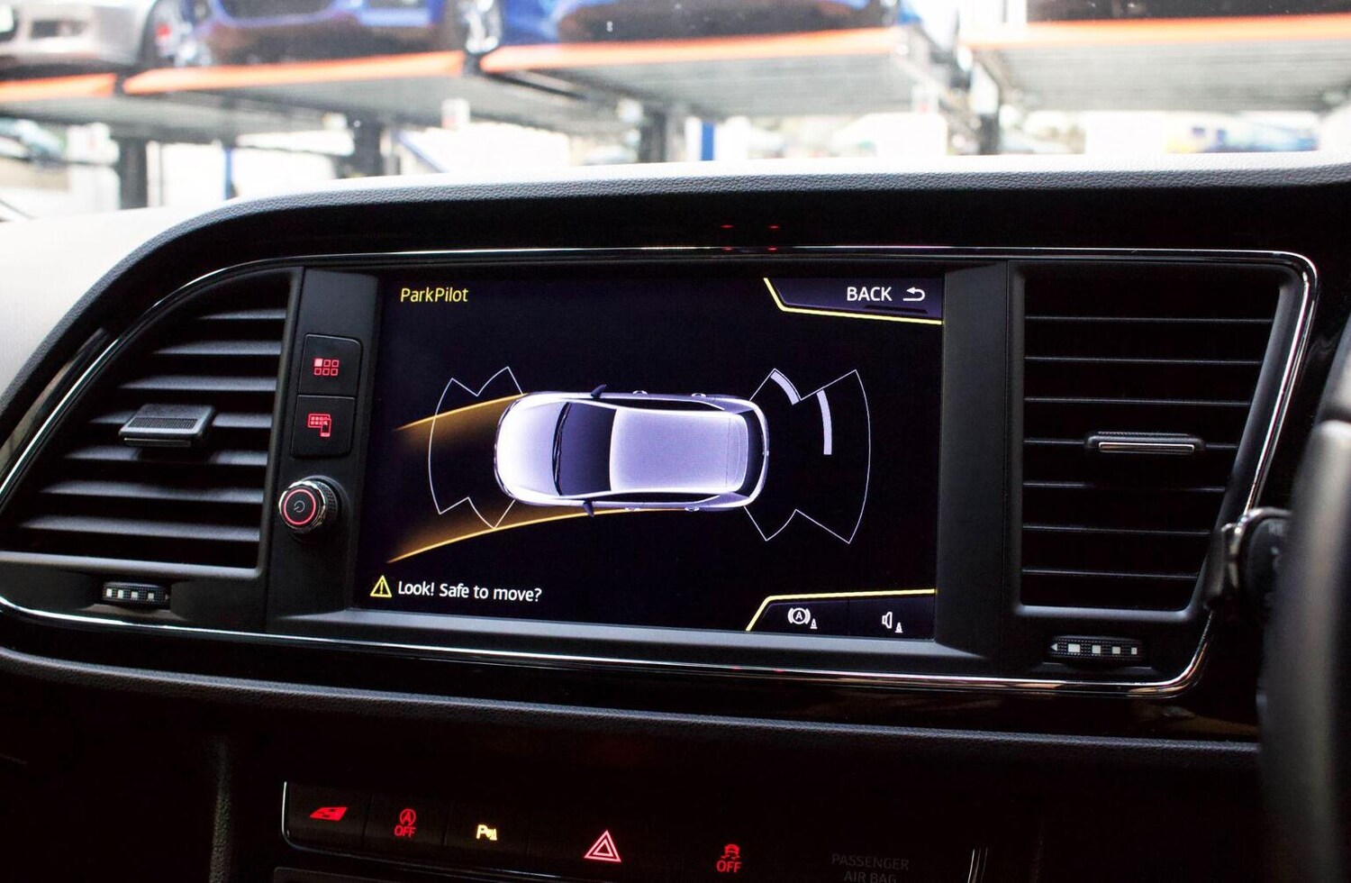 Used SEAT Leon 2018 for sale - 76624399: Photo 44