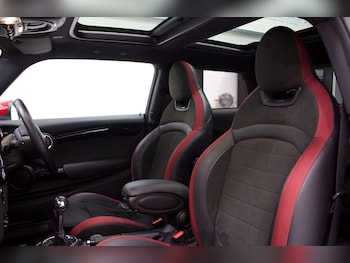 Used MINI Hatch 2016 for sale - 76431037: Photo