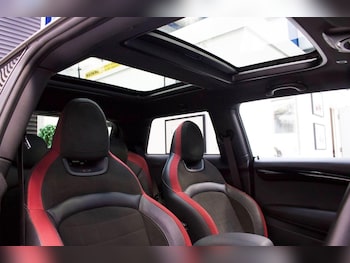 Used MINI Hatch 2019 for sale - 76430918: Photo