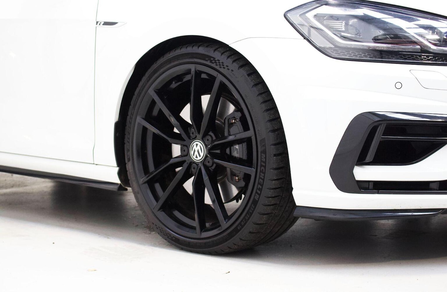 Used Volkswagen Golf 2019 for sale - 76904643: Photo 19