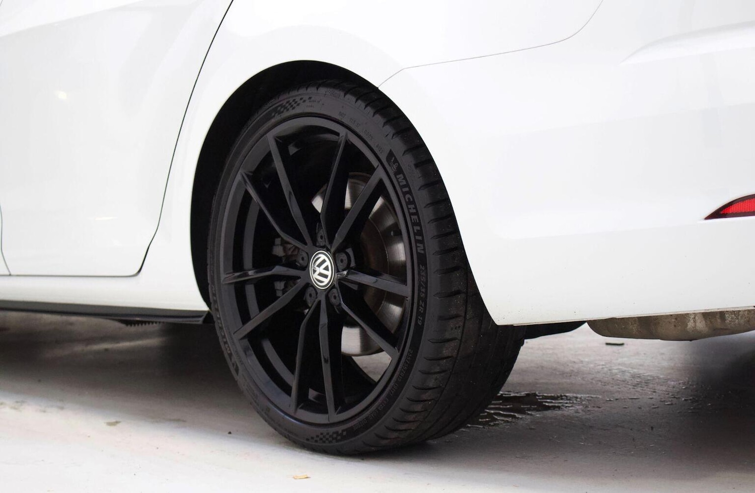 Used Volkswagen Golf 2019 for sale - 76904643: Photo 38