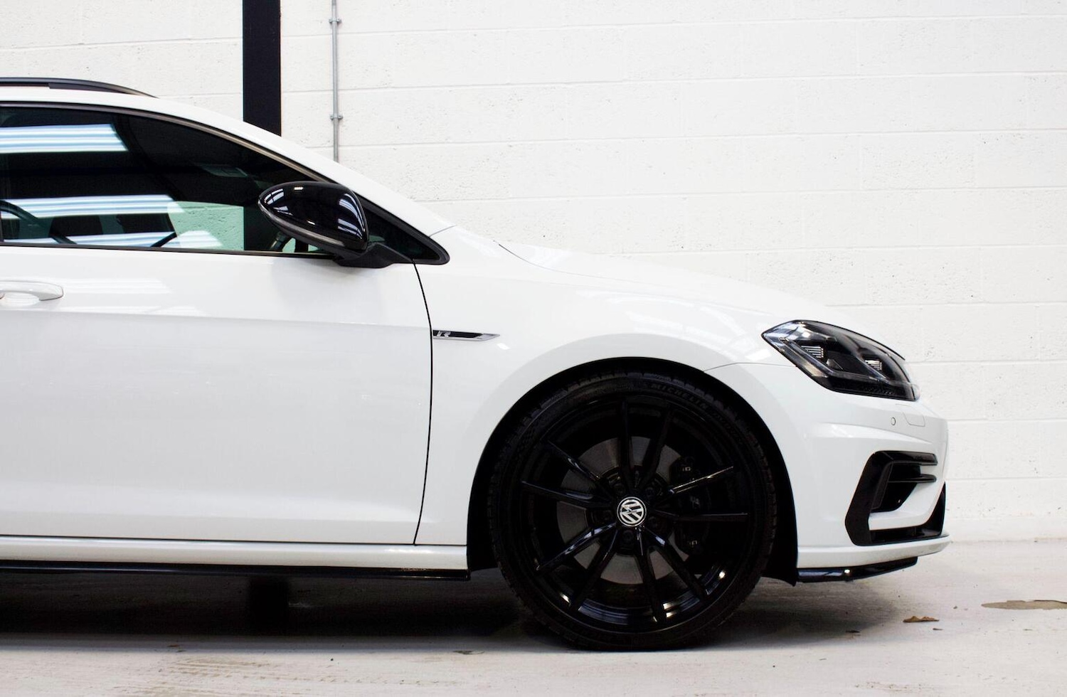 Used Volkswagen Golf 2019 for sale - 76904643: Photo 43