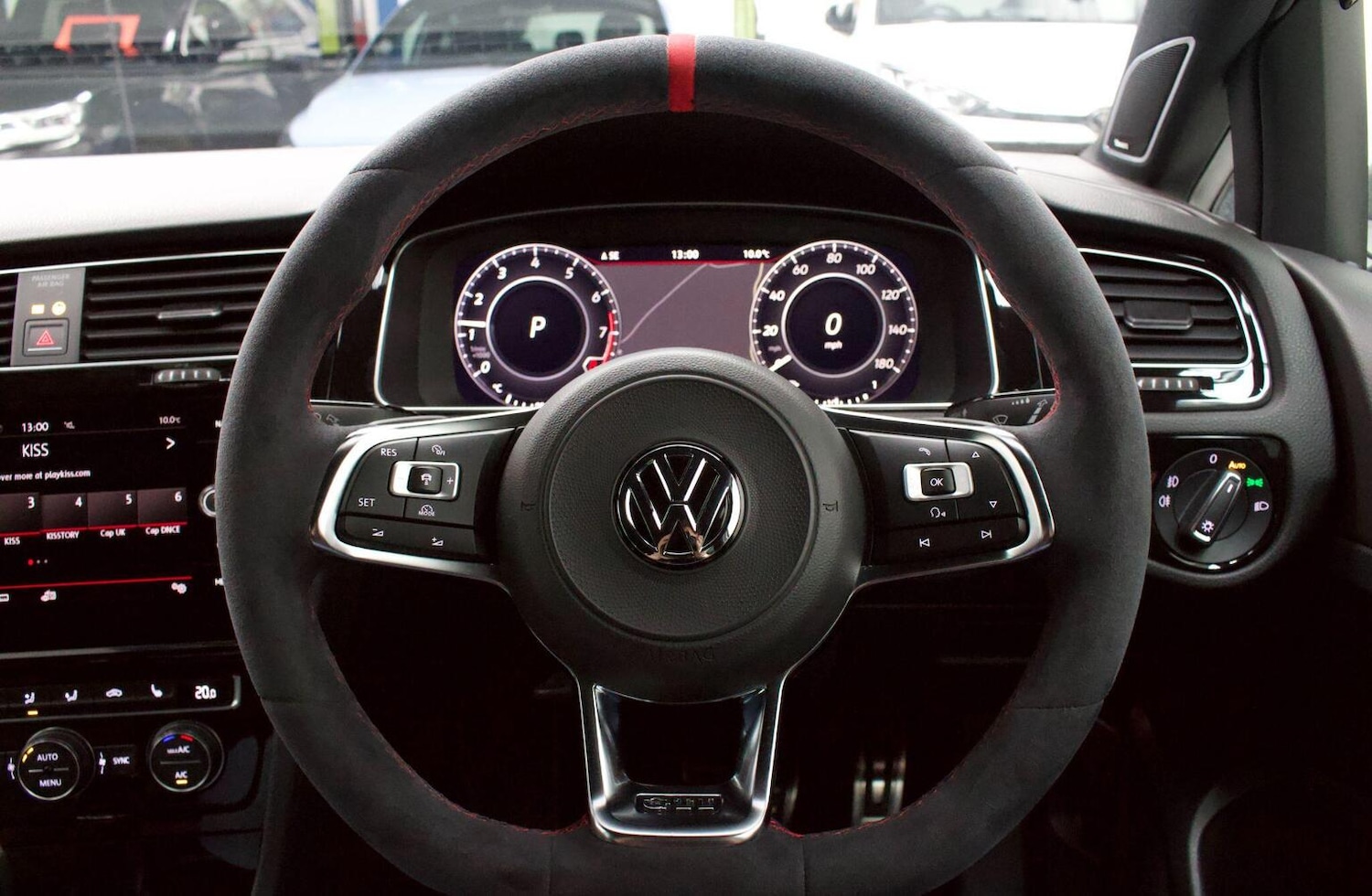 Used Volkswagen Golf 2017 for sale - 76748219: Photo 13