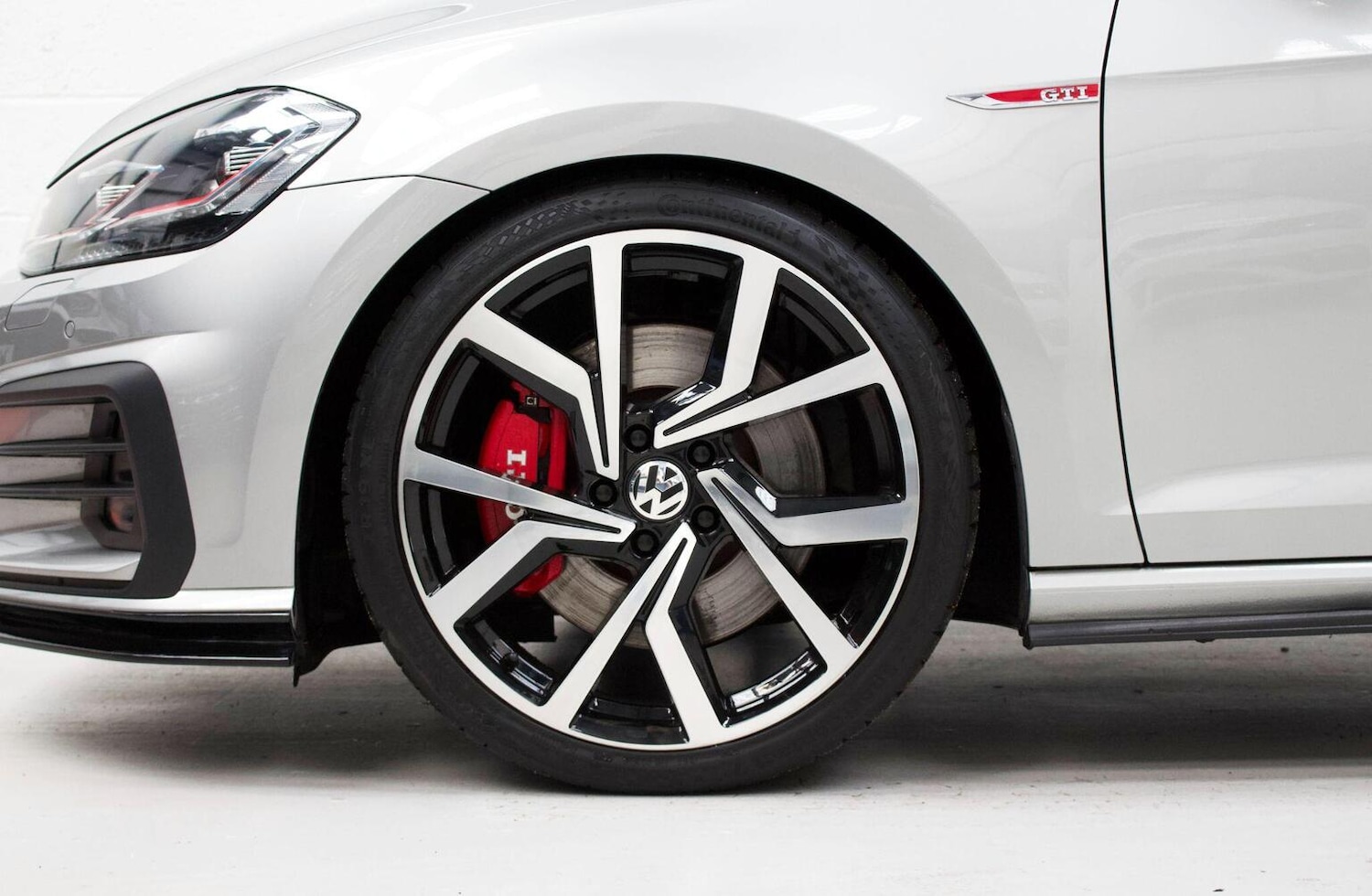 Used Volkswagen Golf 2017 for sale - 76748219: Photo 19