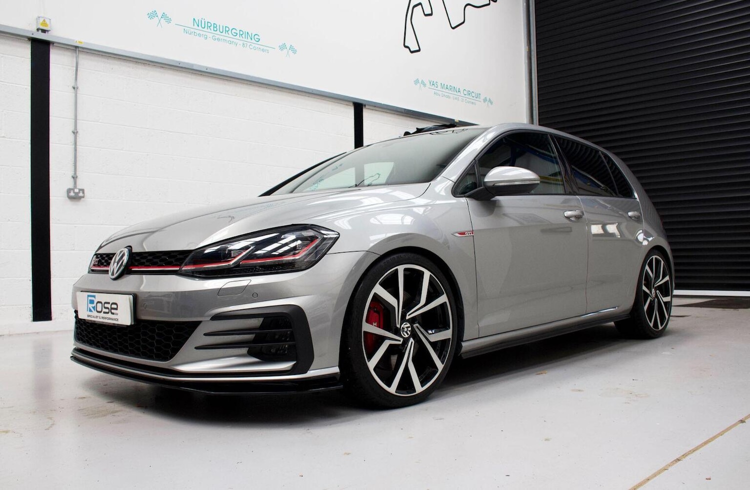 Used Volkswagen Golf 2017 for sale - 76748219: Photo 4