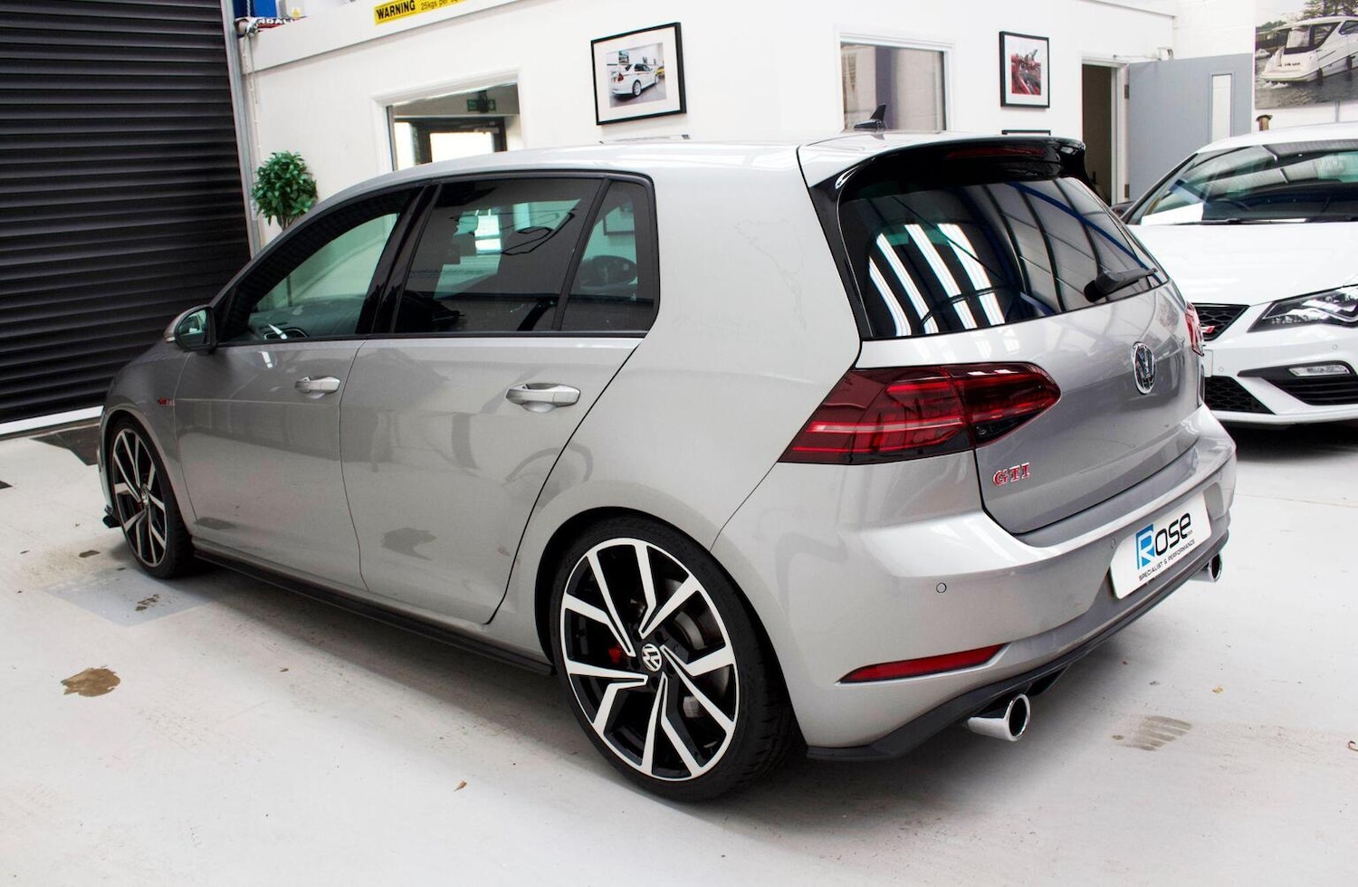 Used Volkswagen Golf 2017 for sale - 76748219: Photo 41