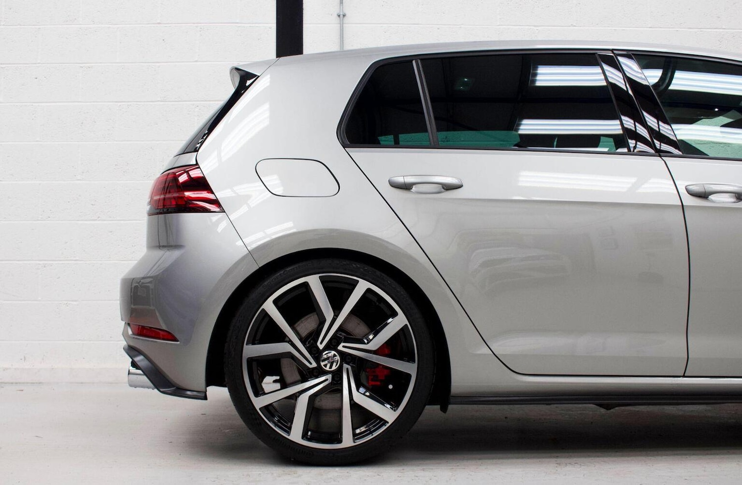 Used Volkswagen Golf 2017 for sale - 76748219: Photo 49