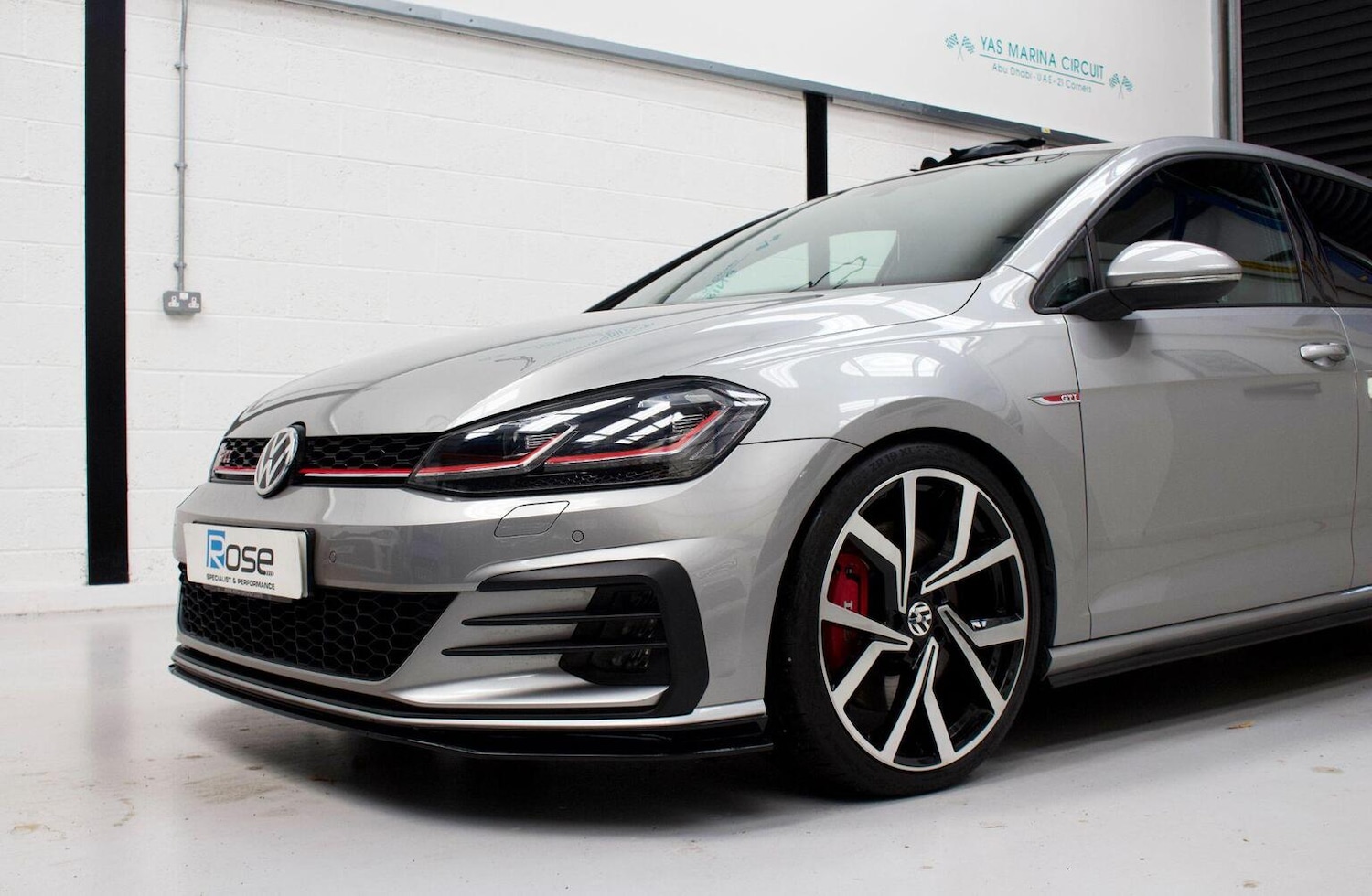 Used Volkswagen Golf 2017 for sale - 76748219: Photo 5