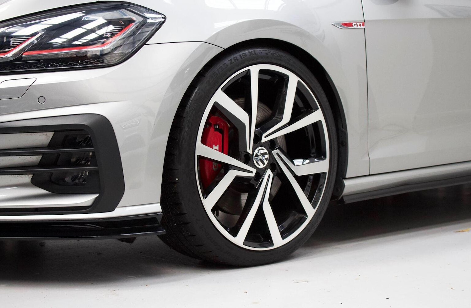 Used Volkswagen Golf 2017 for sale - 76748219: Photo 6