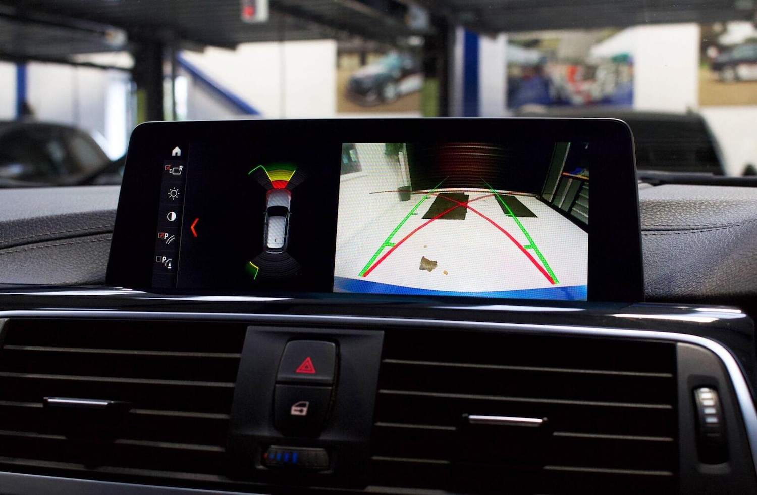 Used BMW 3 Series 2018 for sale - 76565187: Photo 18