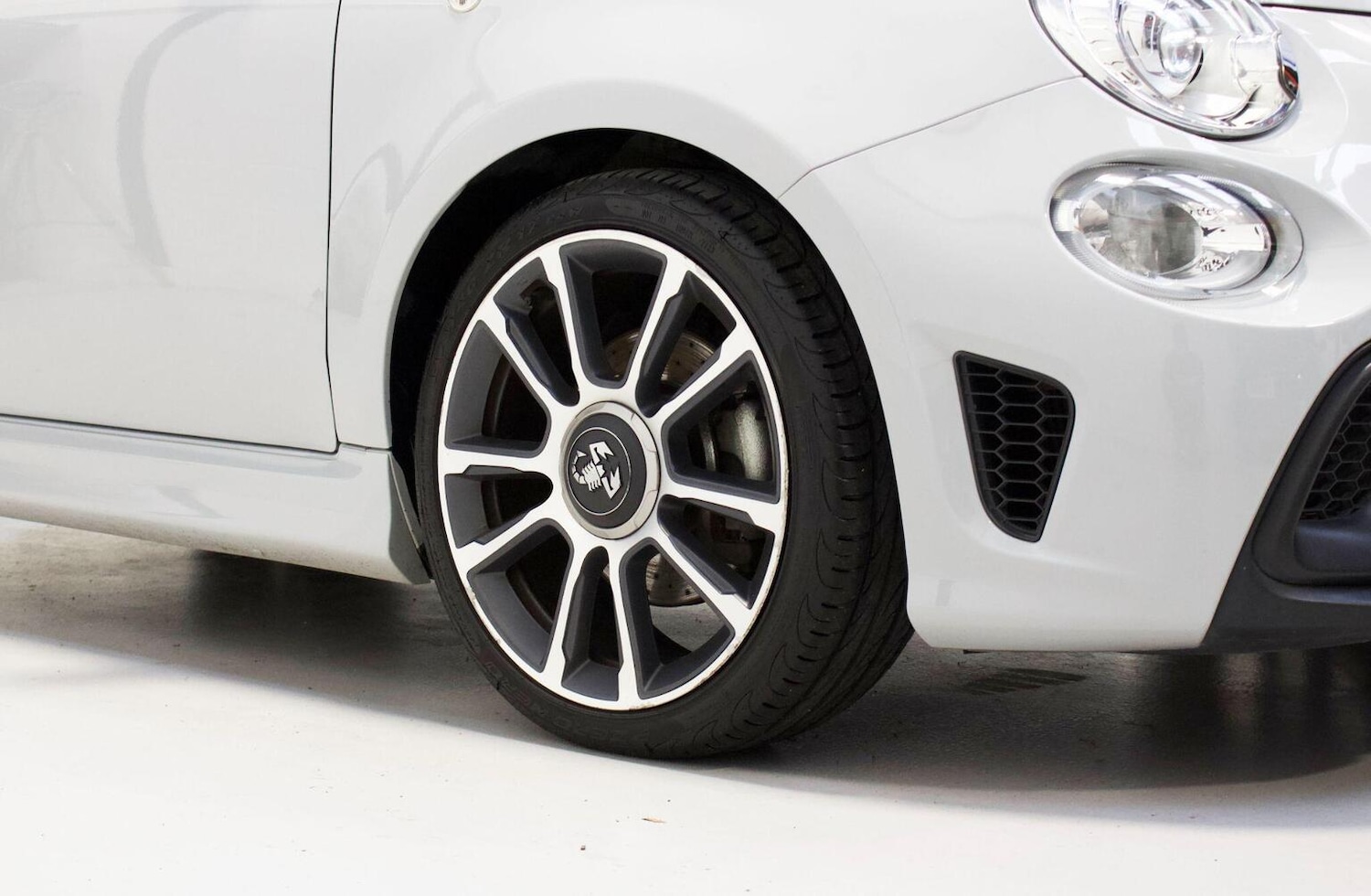 Used Abarth 595 2020 for sale - 76430975: Photo 16