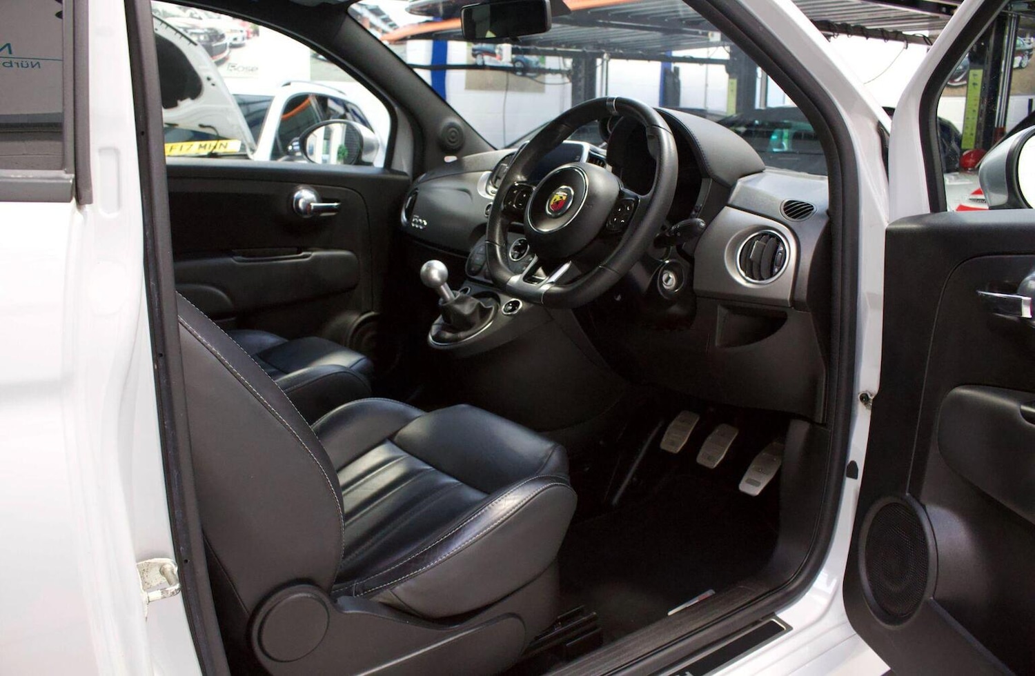 Used Abarth 595 2020 for sale - 76430975: Photo 4