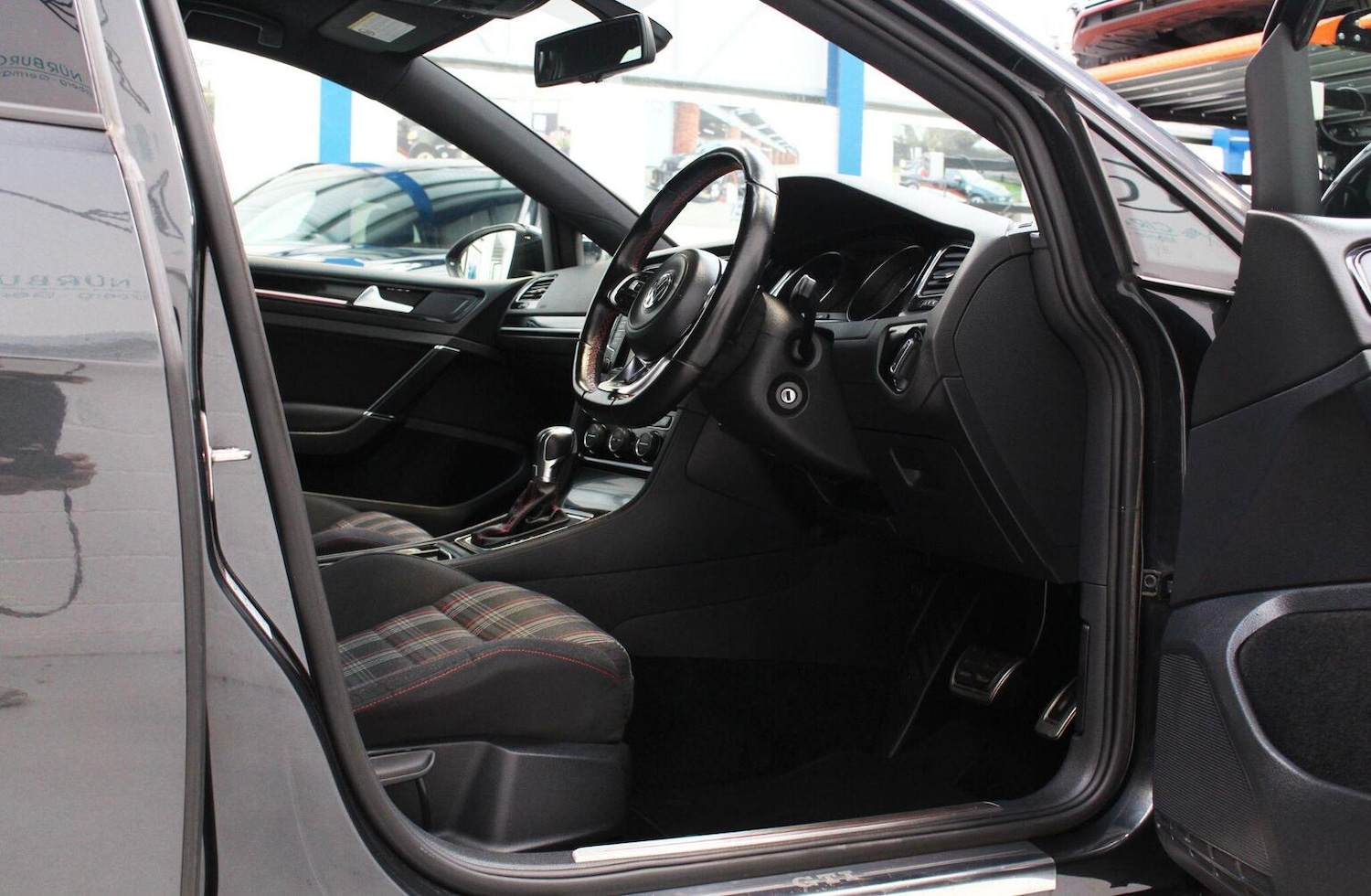 Used Volkswagen Golf 2014 for sale - 76935264: Photo 29