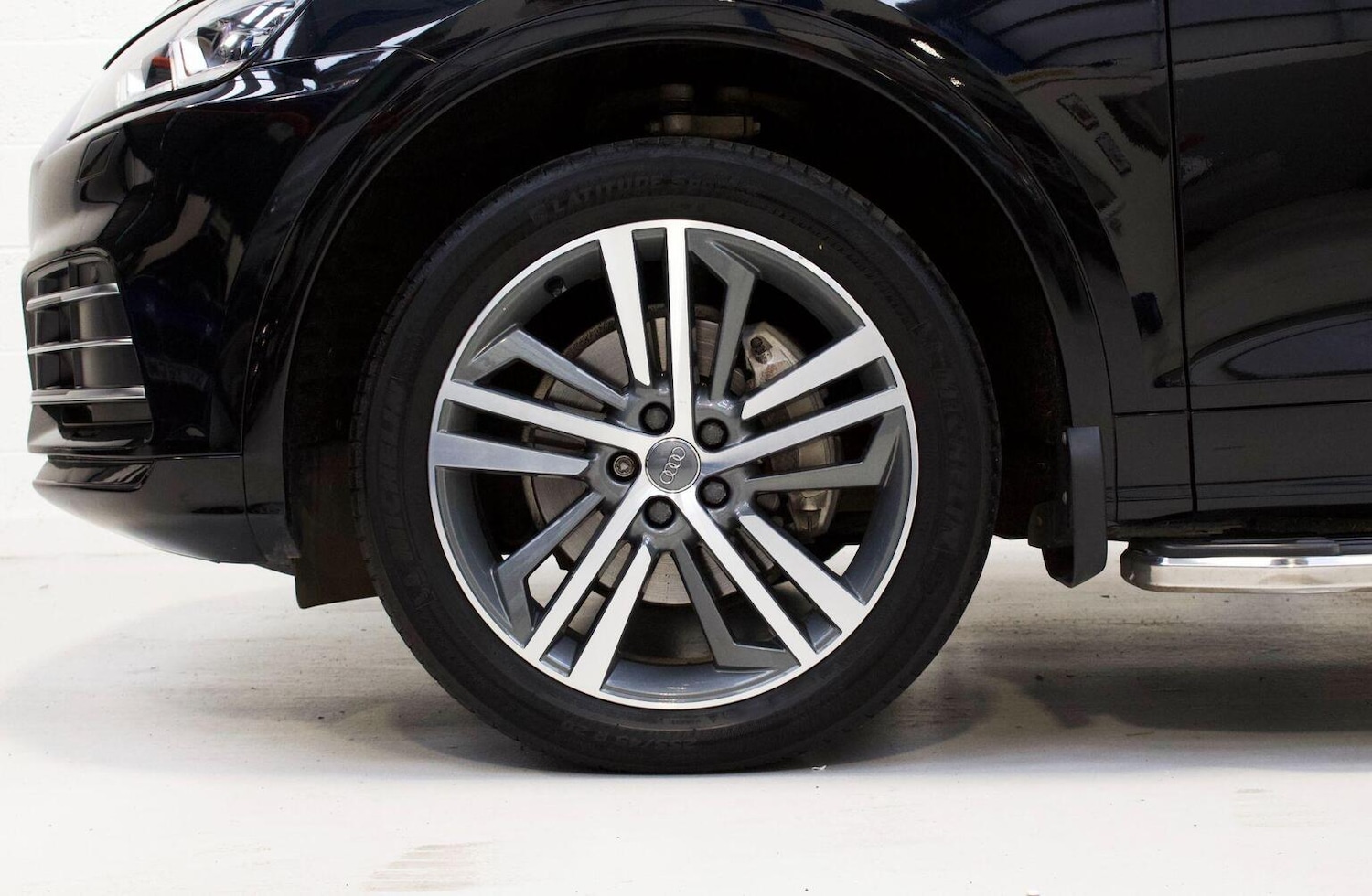 Used Audi Q5 2017 for sale - 76637411: Photo 25