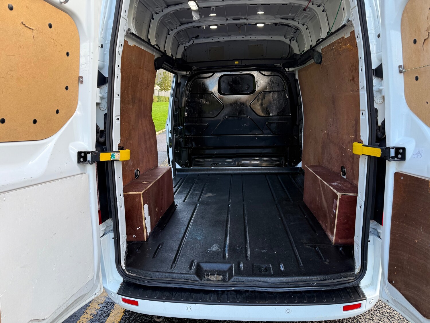 Used Ford Transit Custom 2020 for sale - 76374781: Photo 14