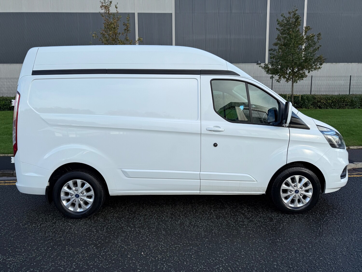 Used Ford Transit Custom 2020 for sale - 76374781: Photo 8