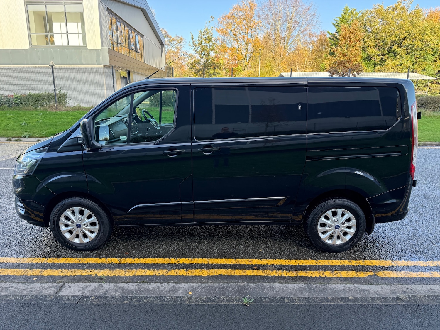 Used Ford Transit Custom 2020 for sale - 76577000: Photo 3