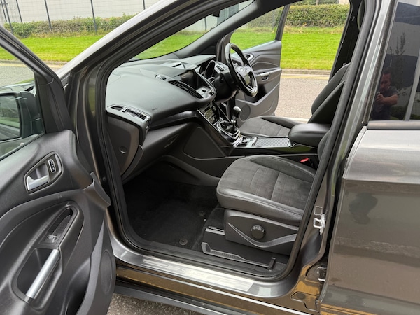 Used Ford Kuga 2017 for sale - 76197433: Photo 15
