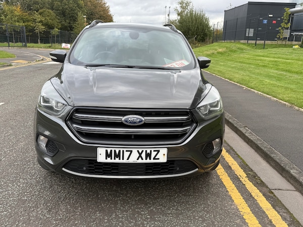 Used Ford Kuga 2017 for sale - 76197433: Photo 2