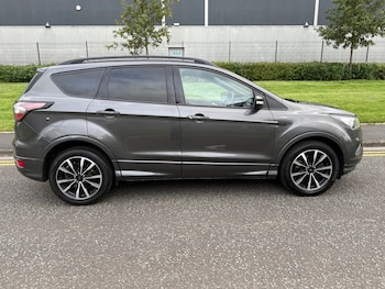 Used Ford Kuga 2017 for sale - 76197433: Photo 4