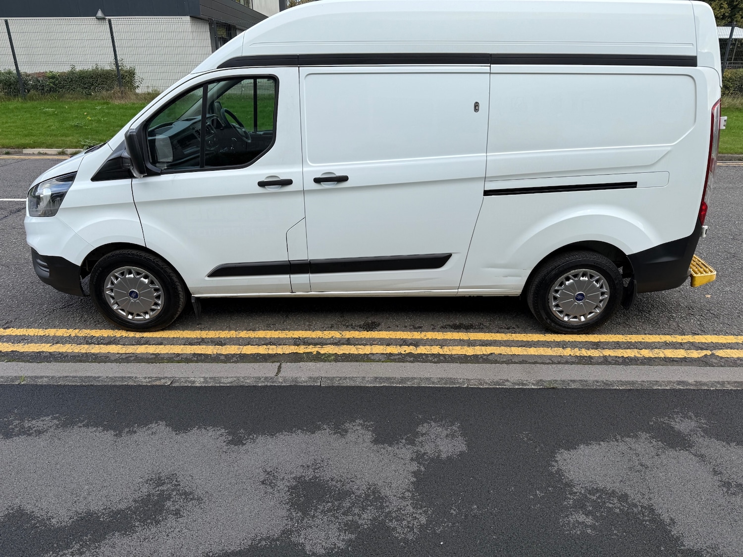 Used Ford Transit Custom 2018 for sale - 77125894: Photo 4